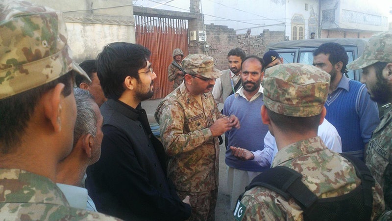 جہلم میں توہینِ مذہب کے مبینہ واقعے کے بعد کشیدگی، فوج تعینات